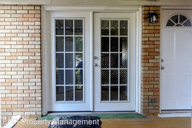Foto del edificio - 3 br, 2 bath House - 3907 Cane Run Road