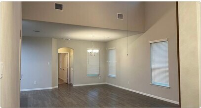 Building Photo - 12931 Ilderton Dr