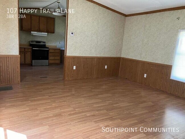 Building Photo - 107 Happy Trails Dr