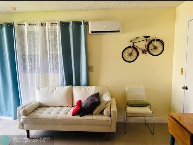 Foto del edificio - 1607 NE 15th Ave