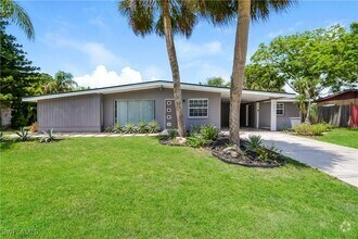 Building Photo - 1642 Banyan Dr