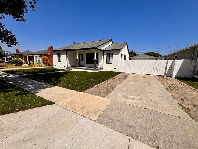 Foto del edificio - 3442 N Greenbrier Rd