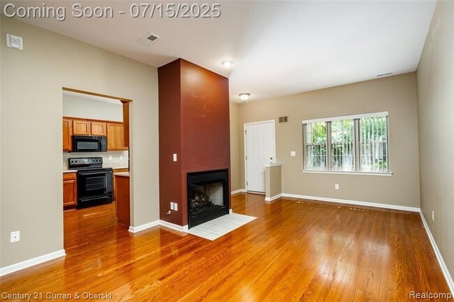 Building Photo - 39660 Rockcrest Ln