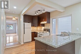 Building Photo - 37 Connaught Ave