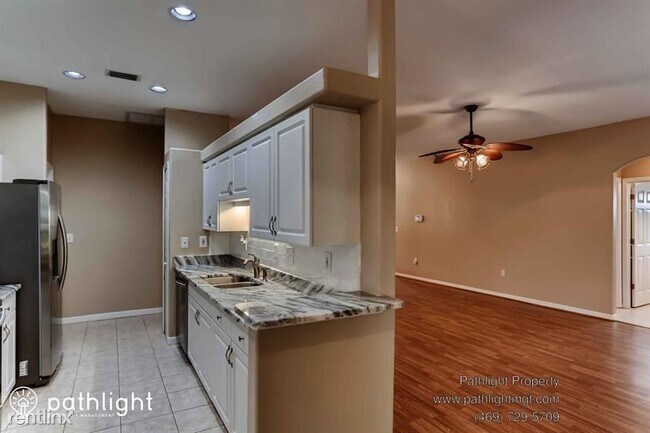 Building Photo - 3 br, 2 bath House - 5811 28th Street East