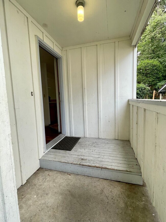 Foto del edificio - 3 Bedroom Property Close To WWU and Happy ...