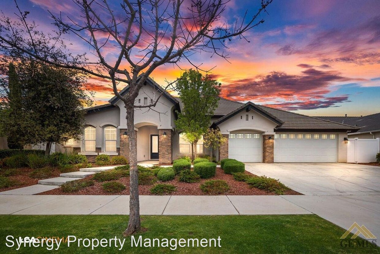 Primary Photo - 5 br, 3 bath House - 2917 Barrowby St