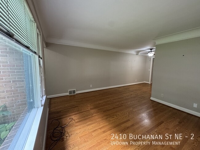 Building Photo - 2410 Buchanan St NE