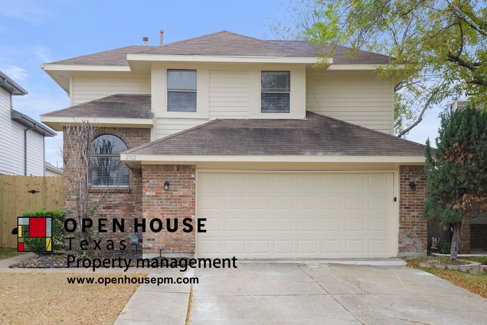 Primary Photo - 2102 Holly Hill Ln, Carrollton