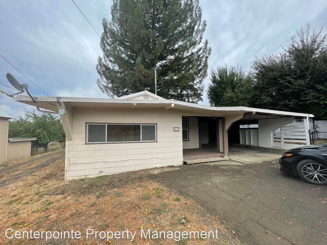 2 br, 1 bath House 312 Pleasant St. House Rental in Roseburg, OR