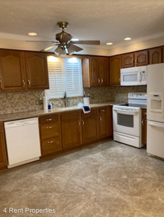 Building Photo - 3 br, 1 bath House - 2118 Trenton Rd Unit A