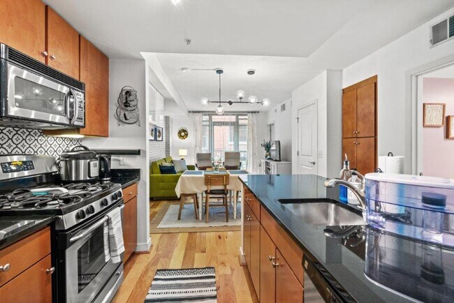 View on the living and dining room - 1117 10th St NW