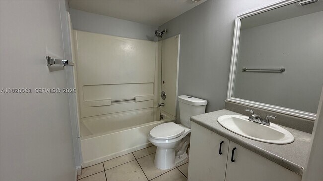 Foto del edificio - 15221 SW 80th St