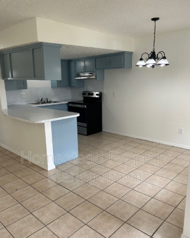 Foto del edificio - 1000 Acacia Cir