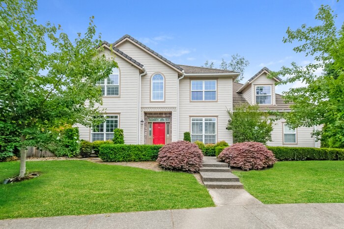 Primary Photo - 28501 SW Meadows Loop, Wilsonville, OR, 97070