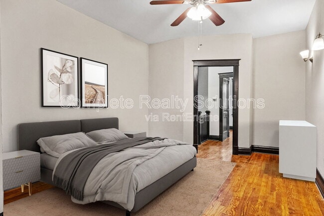 Building Photo - 3001 S Compton Ave