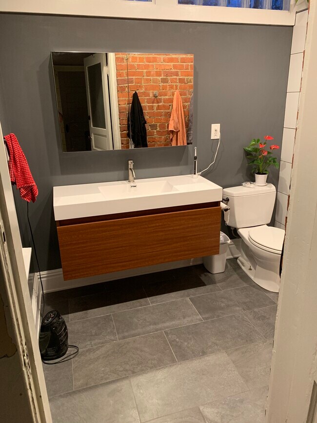 Foto del edificio - 106 N Belmont Ave