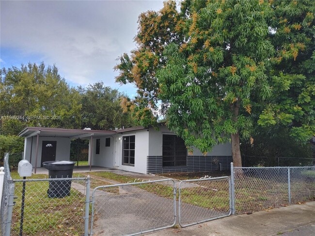 Building Photo - 1501 NE 151st Terrace