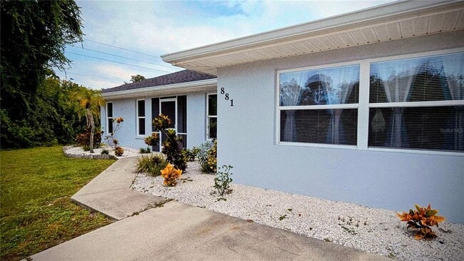 Foto del edificio - 881 Bayshore Dr