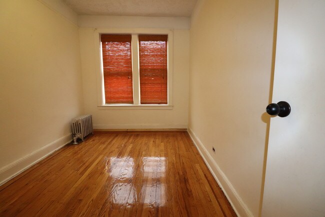 Foto del edificio - 33 Bay Ridge Ave