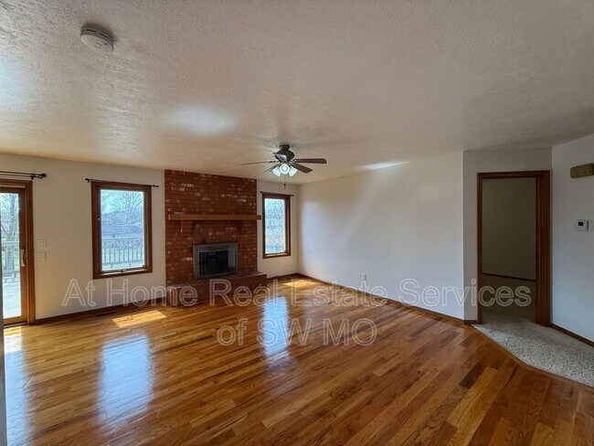 Foto del edificio - 1428 E Mcclernon St
