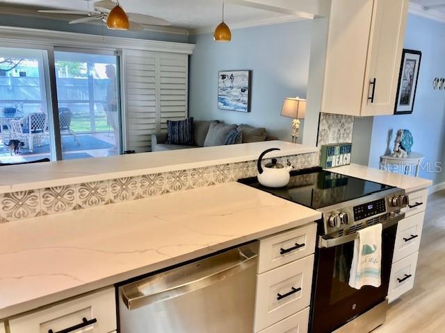 Building Photo - 121 14th Ave N