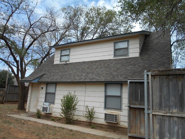 Building Photo - Beautiful 1 bed 1 bath Unit!