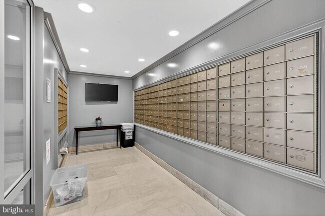 Foto del edificio - 1900 Lyttonsville Rd