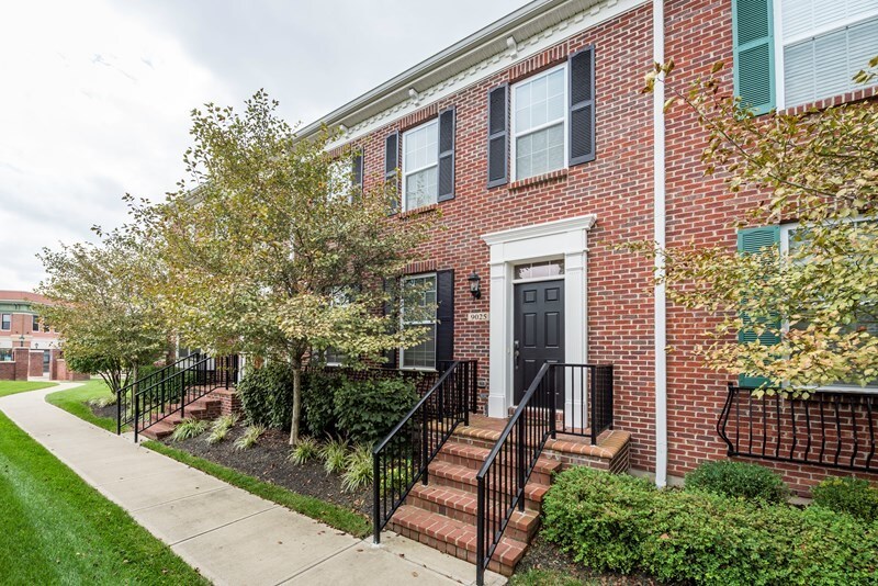 Foto principal - 9025 Boylston St