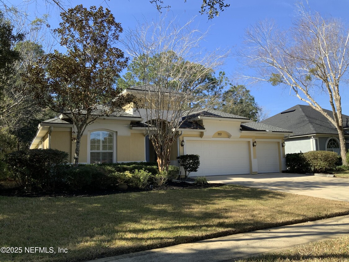 Foto principal - 717 Cypress Crossing Trail