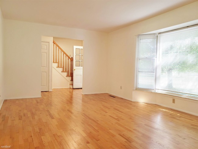 Foto del edificio - 4 br, 2.5 bath House - 5298 Highland Shore Dr