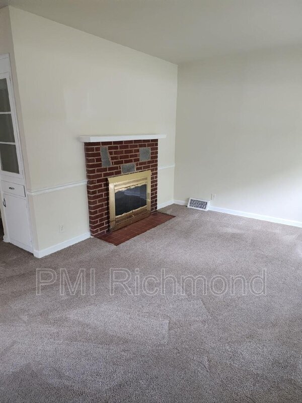 Building Photo - 14616 Rivermont Rd