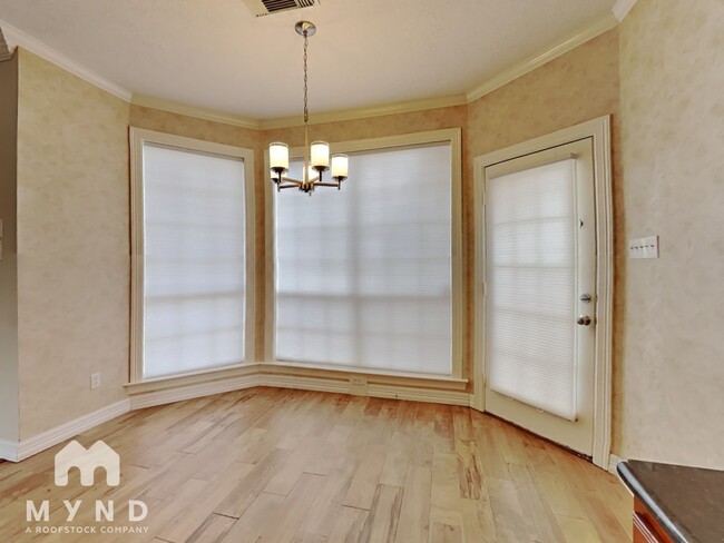 Foto del edificio - 1306 Silverleaf Dr
