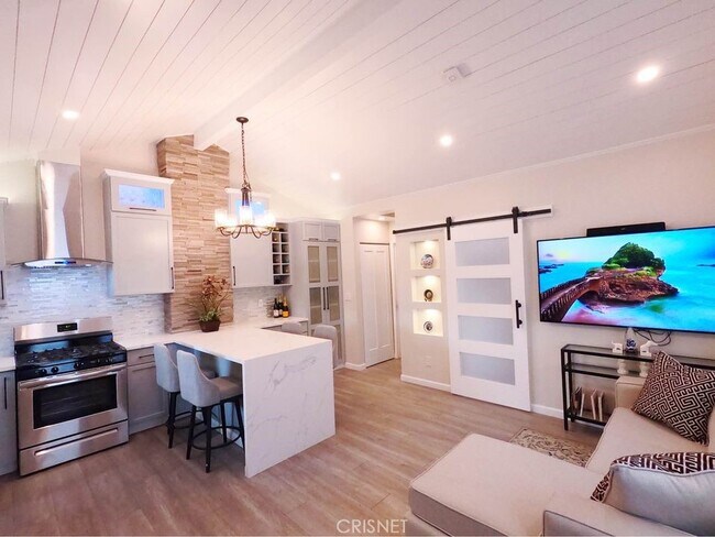 Foto del edificio - 7302 Ponce Ave