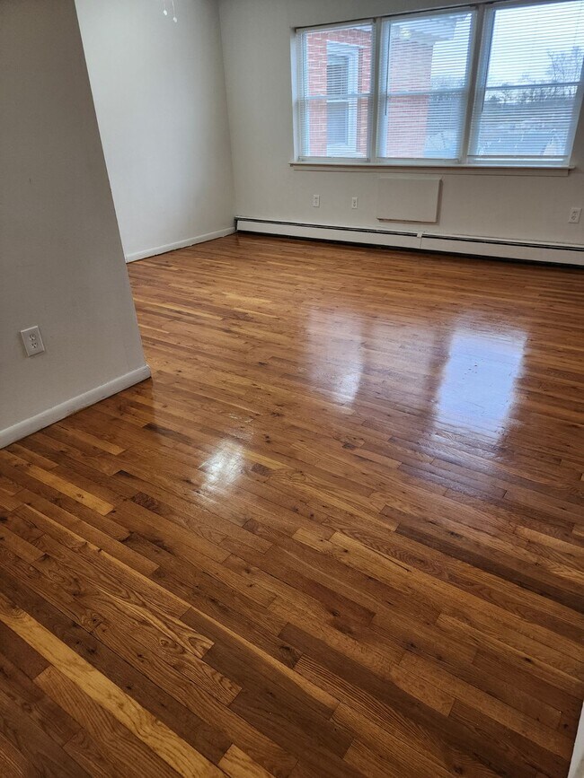 1 dormitorio - 17 Westover Ave Sidebrook Associates