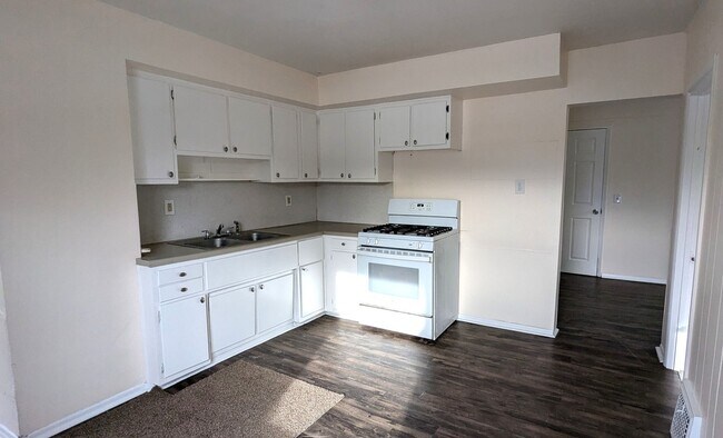 Foto del edificio - 712 Catherine Ave