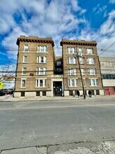 Building Photo - 52 Tonnelle Ave