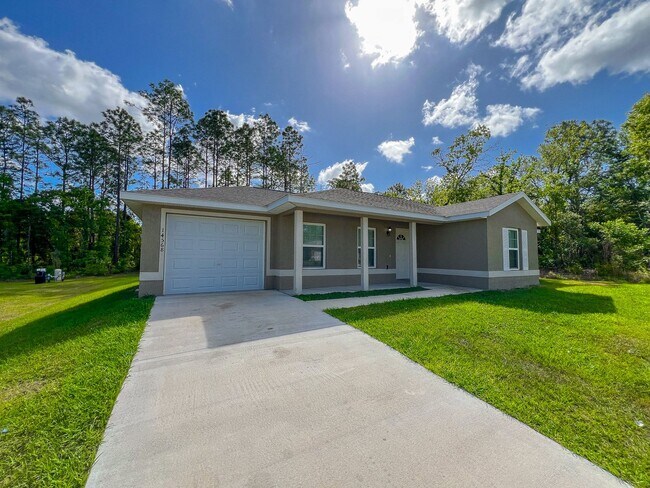 Foto del edificio - BEAUTIFUL 3 BD/2BA Home in Beautiful Ocala!!!