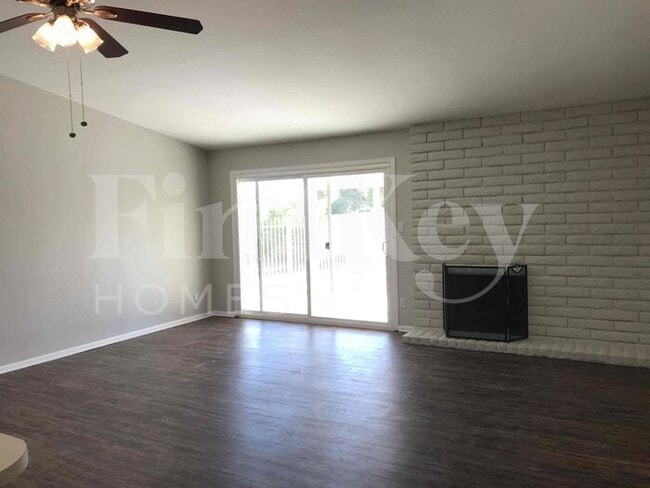 Building Photo - 4423 E Pinto Ct