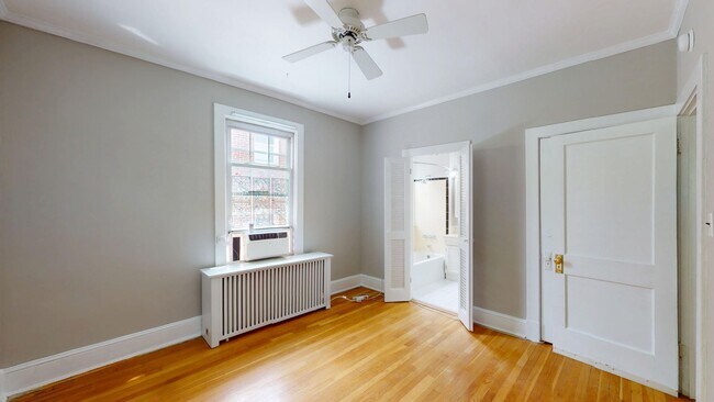 Foto del edificio - 3409 29th St NW