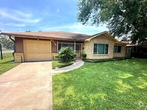 Building Photo - 4516 Cetti St