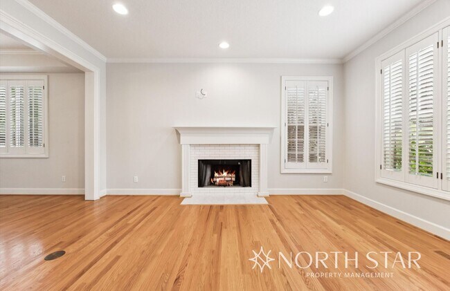 Foto del edificio - Beautiful Home Near Westlake Park