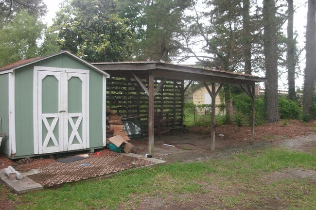 Foto del edificio - 508 Charlotte Ave