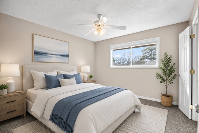 Foto del edificio - Amora East Townhomes