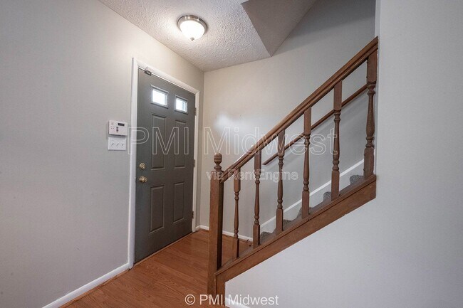 Foto del edificio - 5611 N Rural St