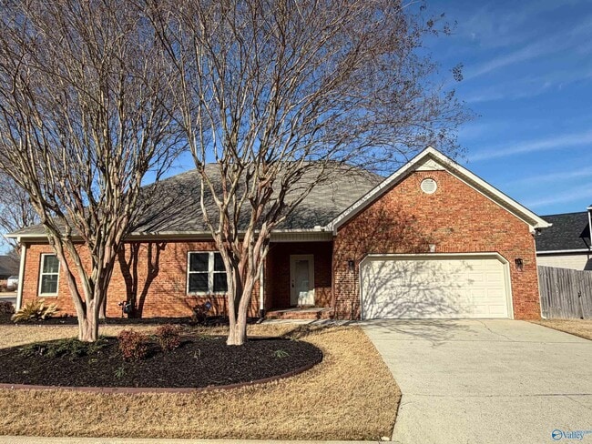 Foto del edificio - 945 Tracey Ln