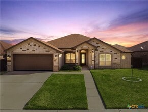 Building Photo - 6101 Cordillera Dr