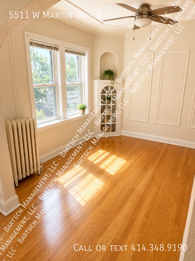 Foto del edificio - 5511 W Martin Dr