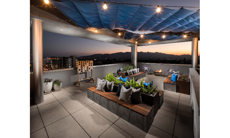 Skydeck | Next on Lex Apartments | Luxury Apartments in Glendale CA - Next on Lex