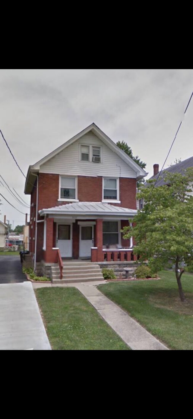 Foto del edificio - 2420 Washington Ave